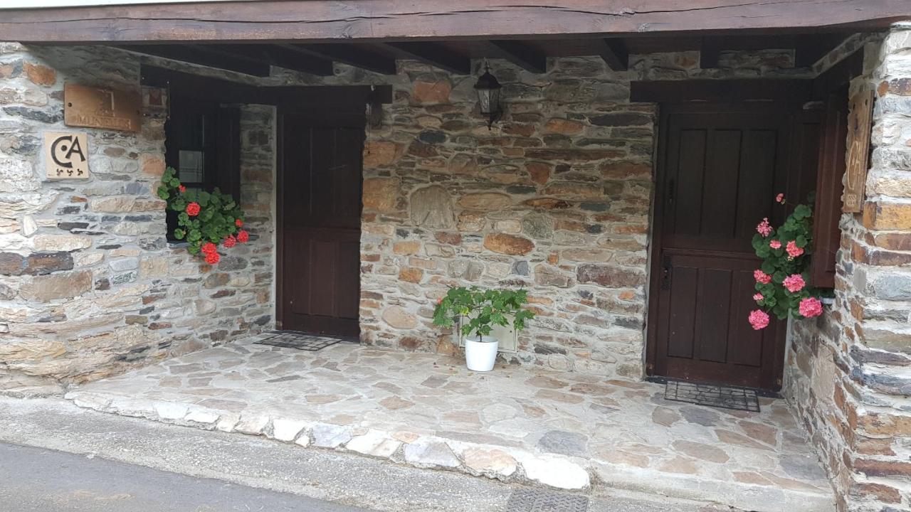 Casa Muniellos Cangas De Narcea Exterior photo